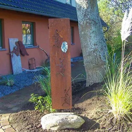 Am Museumshof * 지르코우