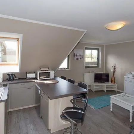 Am Museumshof * 지르코우