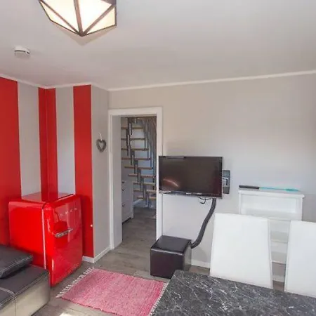 Am Museumshof * 지르코우