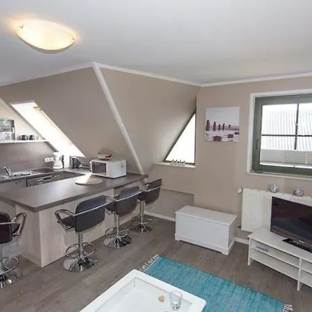 Am Museumshof * 지르코우